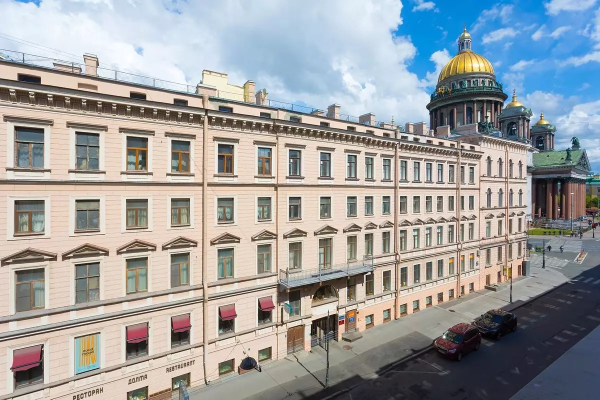 HOTEL RENARTISS ISAAKIY ST.PETERSBURG