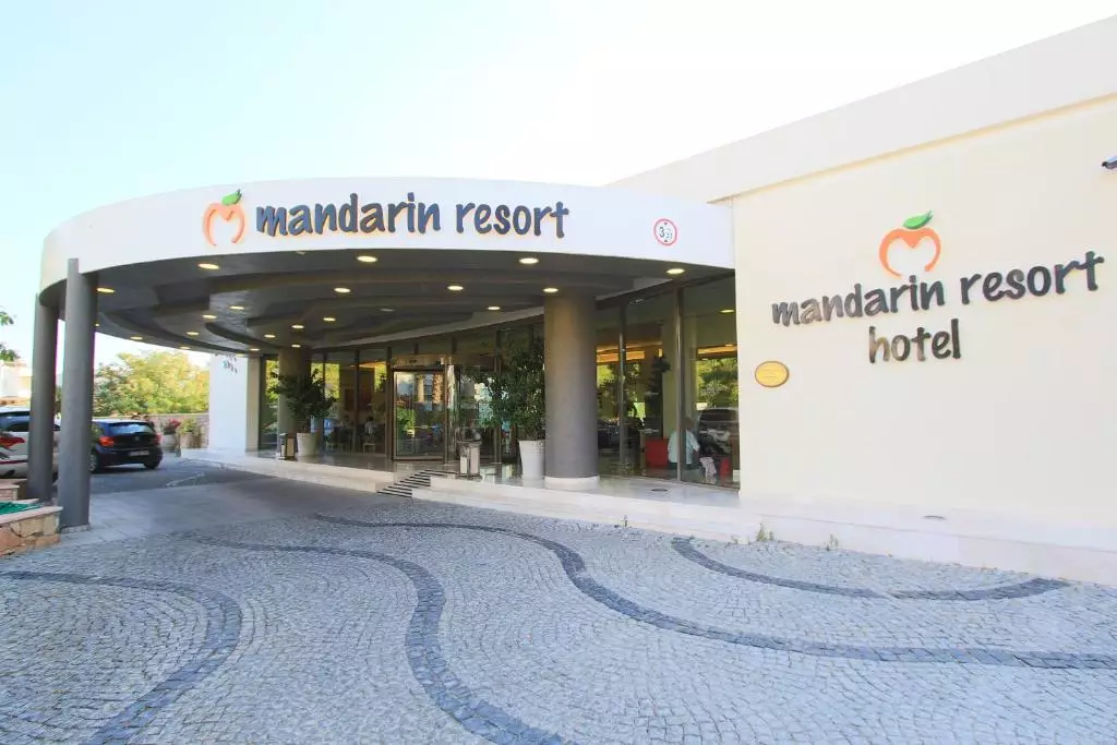 HOTEL MANDARIN RESORT